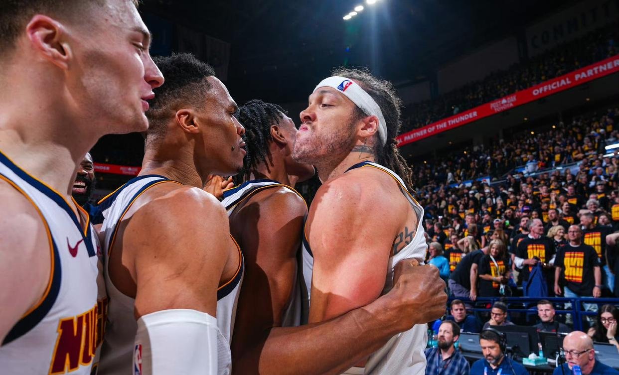 土耳其男篮力克掘金,汉密尔顿三分雨点燃全场 土耳其男篮力克掘金,汉密尔顿三分雨点燃全场