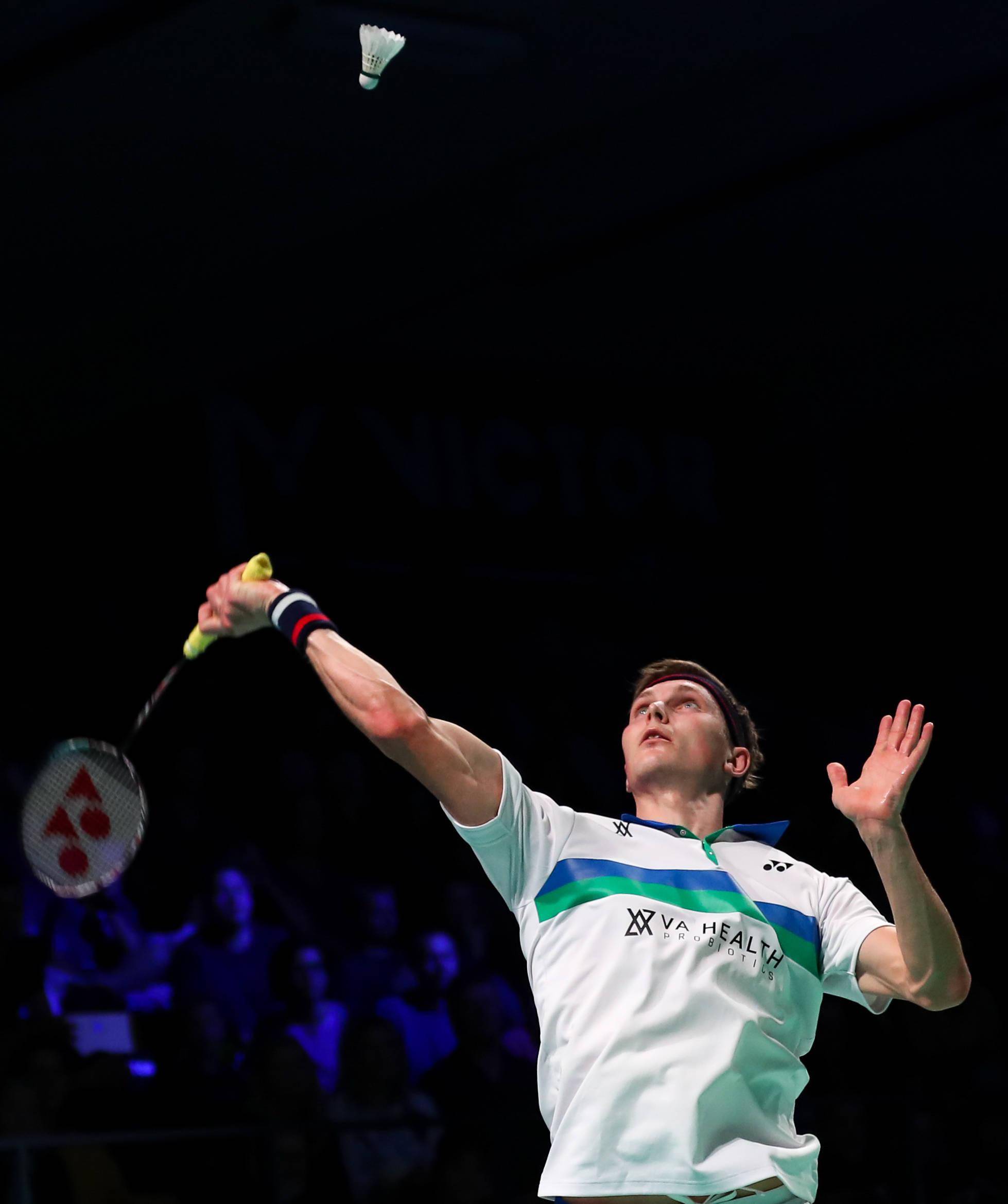 包含英格兰羽毛球队险胜丹麦羽毛球队，安赛龙关键制胜的词条