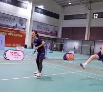 日本羽毛球队碾压韩国羽毛球队，斯里坎特爆发神勇的简单介绍