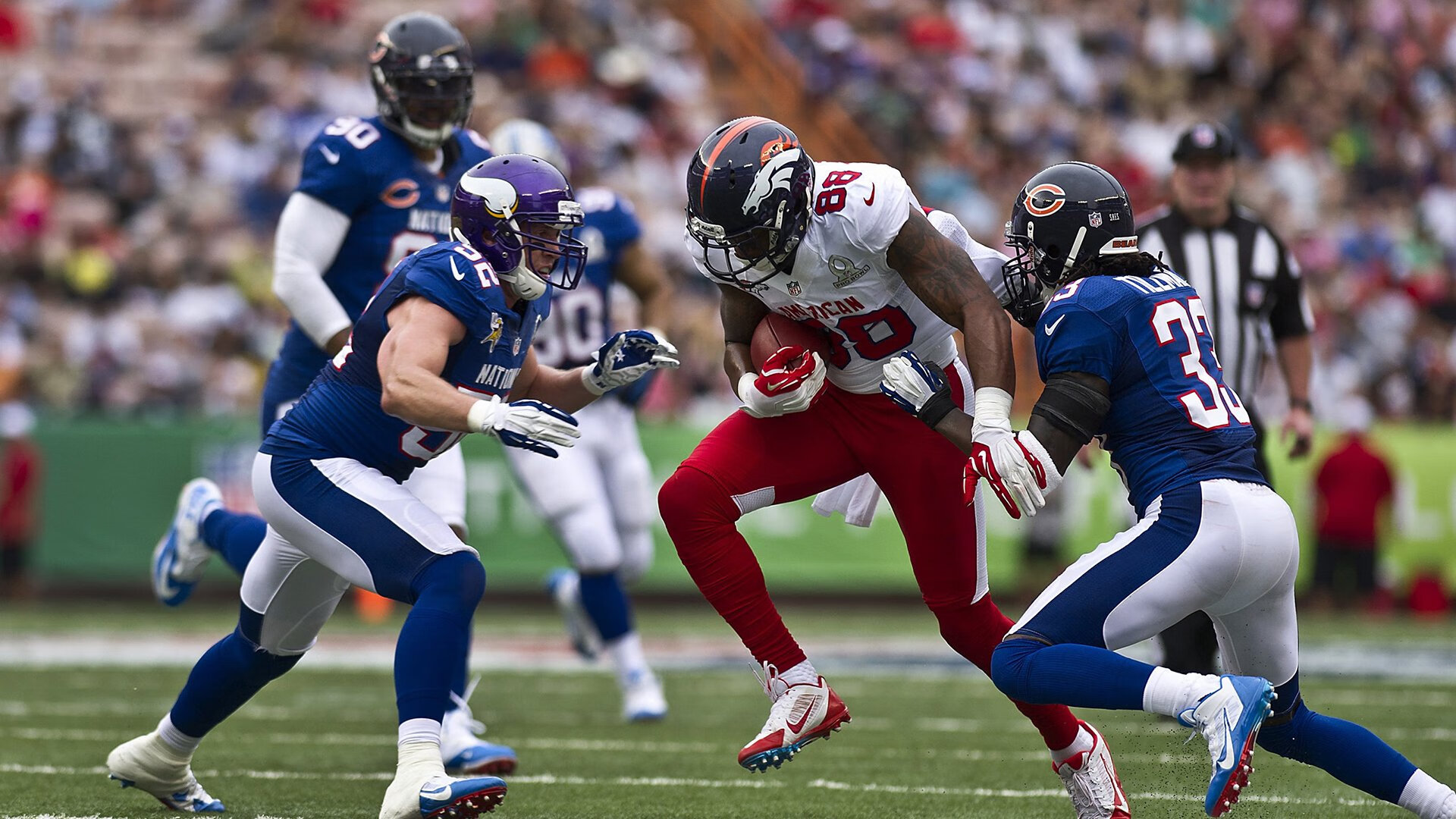 南美传奇与非洲雄狮的隔空对话，苏亚雷斯里程碑之夜，喀麦隆收割新西兰启示录