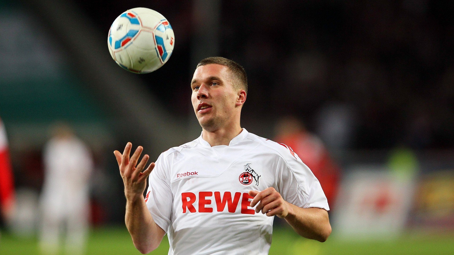 欧战烽火中的唯一对决，乌克兰铁血对阵皇家社会，恩佐状态火热成胜负手